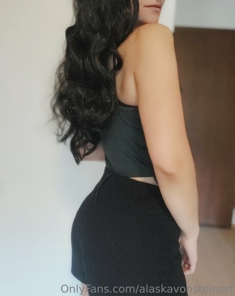 Alaskavonsteinort star naked archive