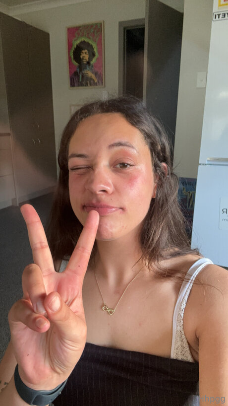 G Rose 2001 pornographic star photos