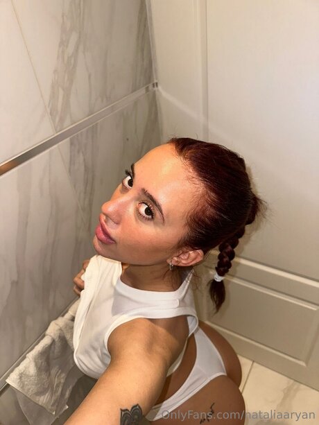 Nataliaaryan nudes pornstar img