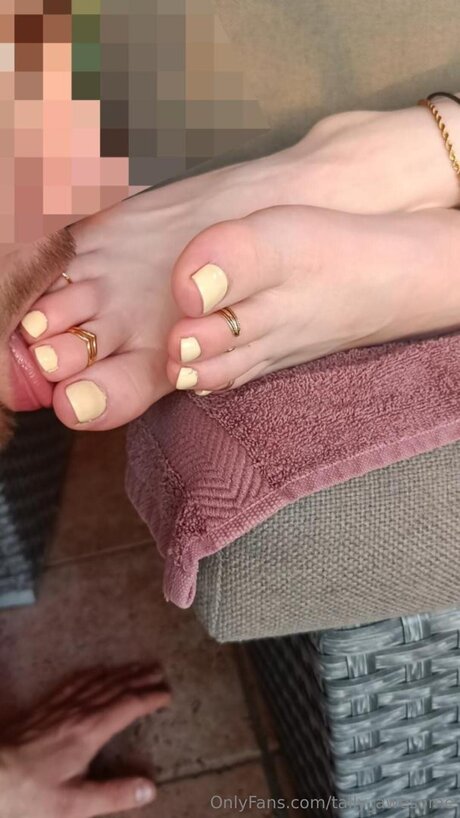 Tally Awesome perfect star photo