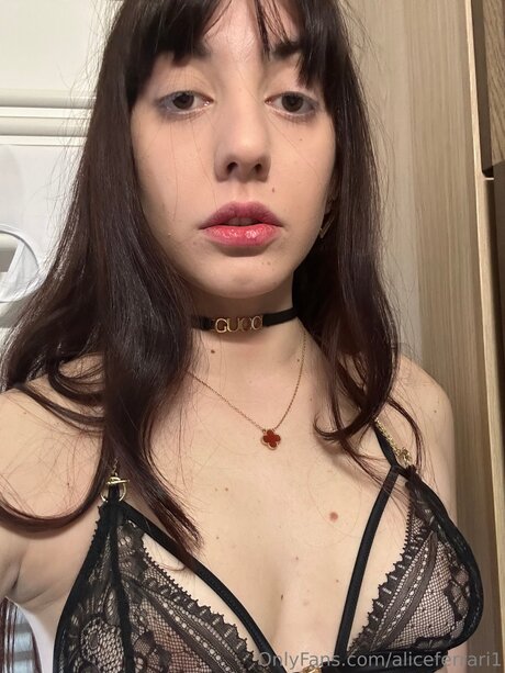 Aliceferrari1 model beautiful photo