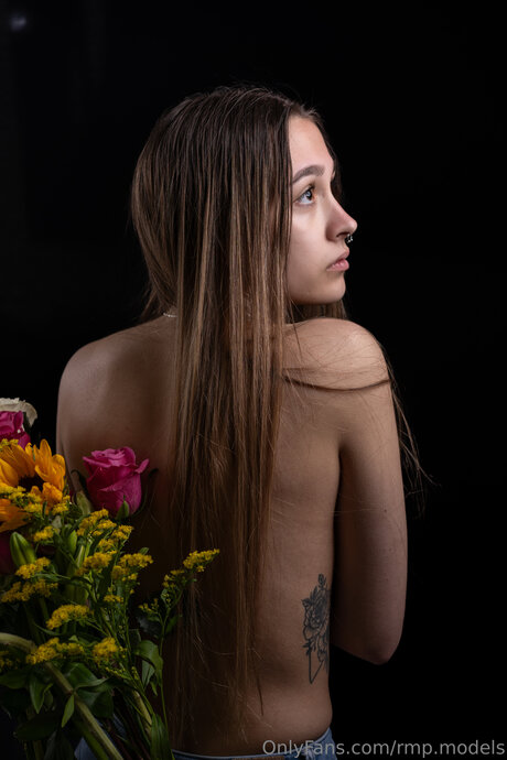 Rmp Models pretty model pic