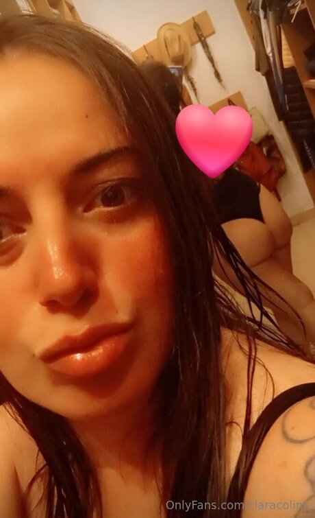 Claracolins naked star img