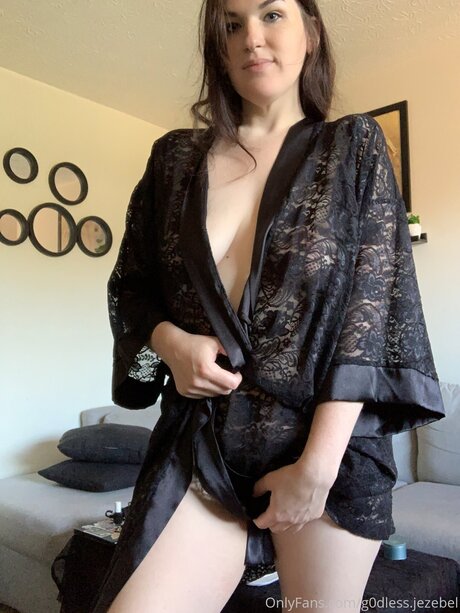 G0dless Jezebel exclusive model picture