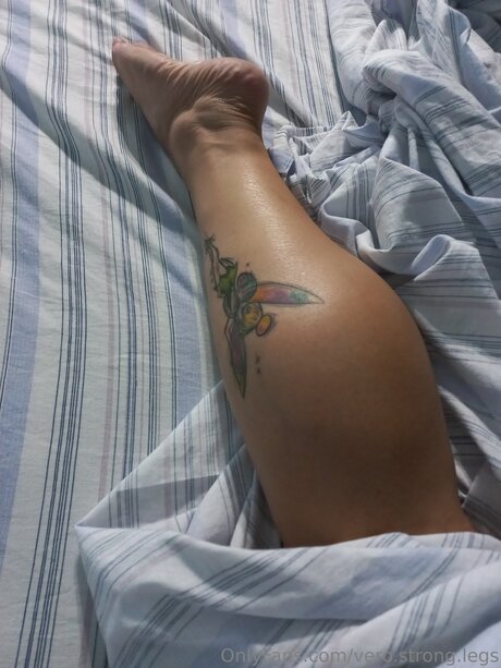 Vero Strong Legs free actress image