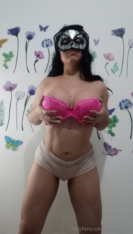 Morochaar erotic star photo