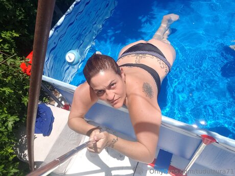 Tudulzura71 model hot photos