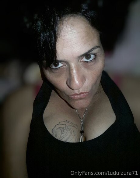 Tudulzura71 model top pic