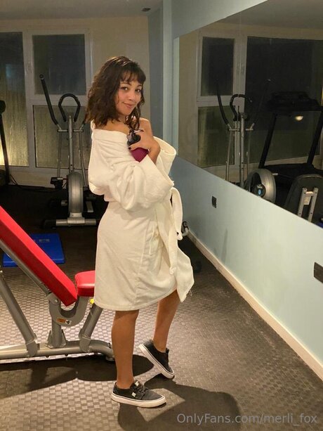 Merli Fox model high quality pics