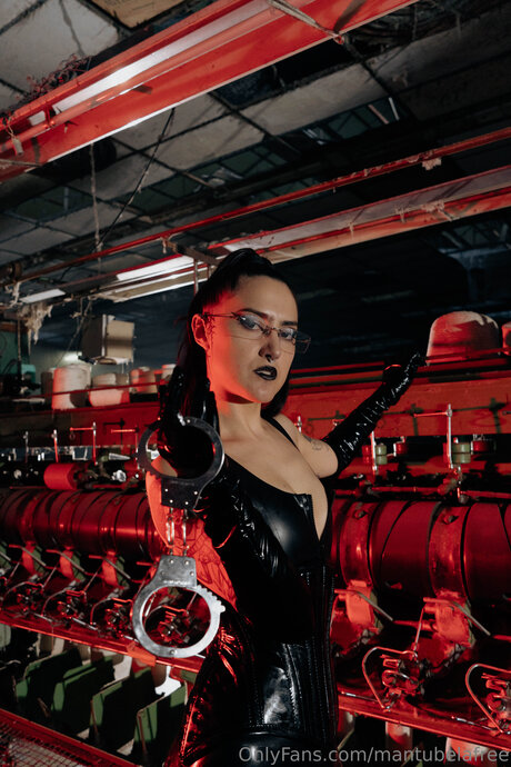 Mantubelafree sexy pornstar img