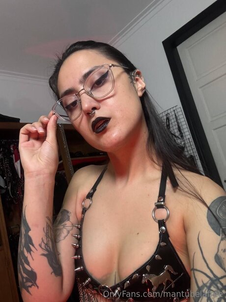 Mantubelafree model hd images