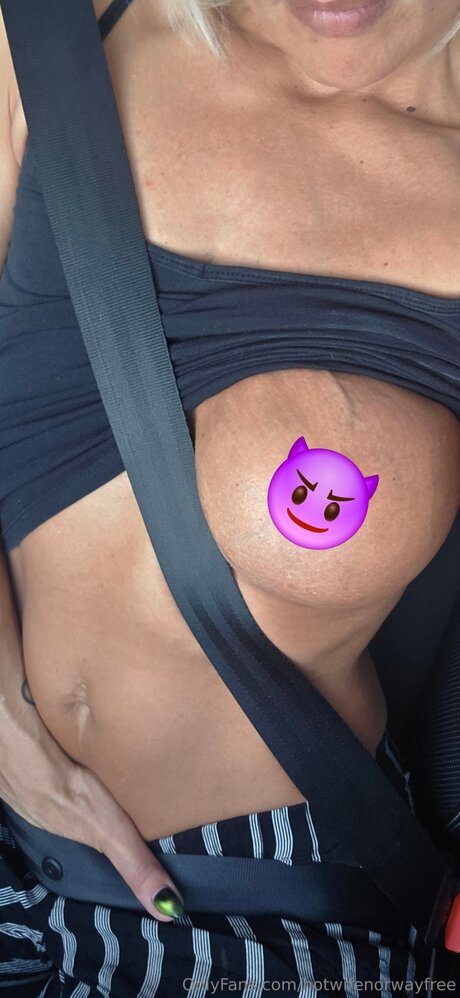 Hotwifenorwayfree pornstar exclusive images