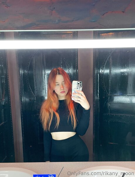 Rikany Moon porn star galleries