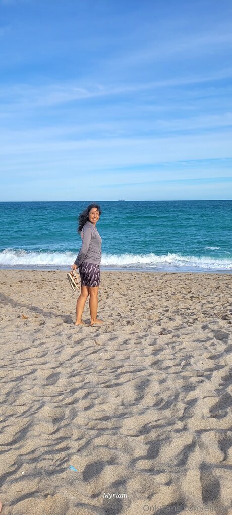 Elimyr star beautiful pic