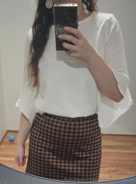 Hornee Couple star nudes picture