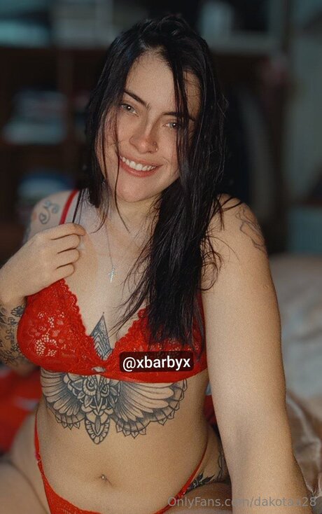 Dakotaa28 model nudes picture