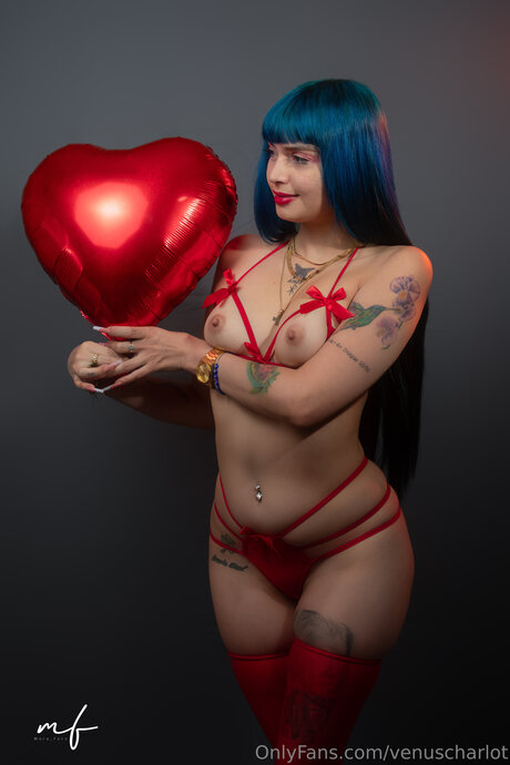 Venuscharlot nude actress galleries