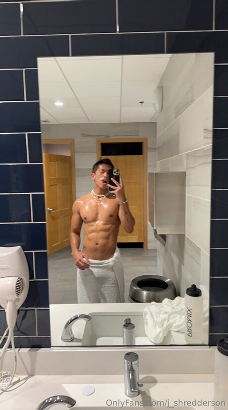 J Shredderson art model gallery