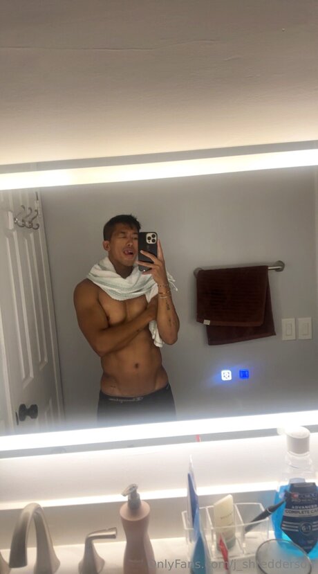 J Shredderson perfect model pictures