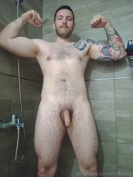 Onlychiqi nice model photo