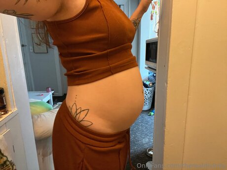 Therealdivinity xxx model images