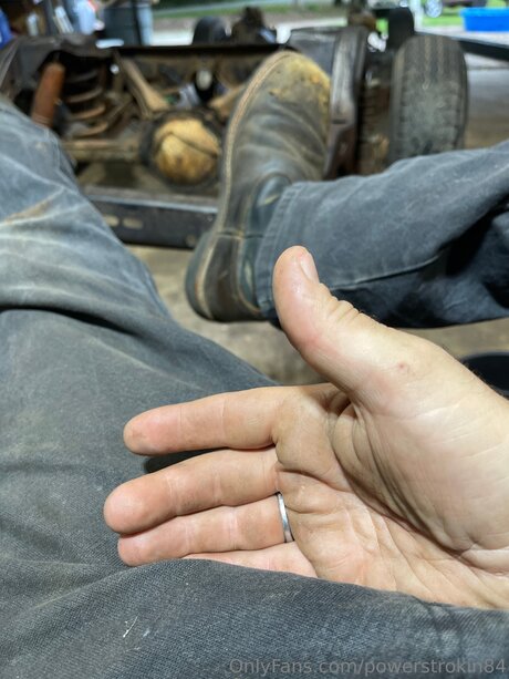 Powerstrokin84 erotic actress photos