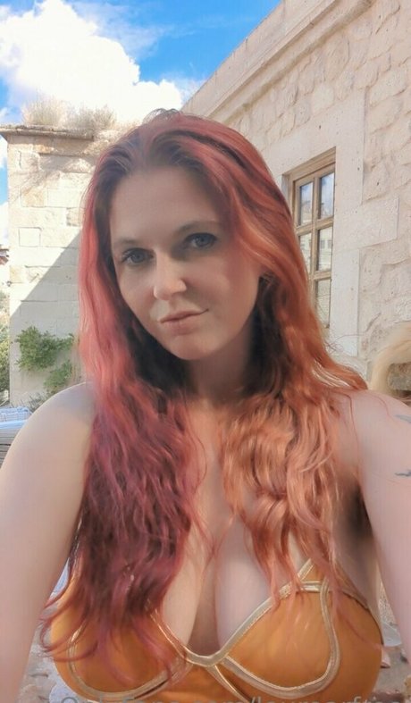 louroarfree star adult gallery