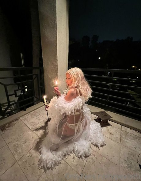 povlotti sexy actress images