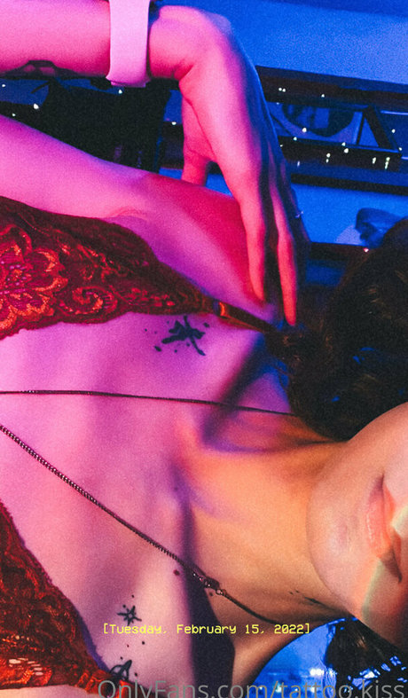 tattoo kiss pornstar xxx gallery