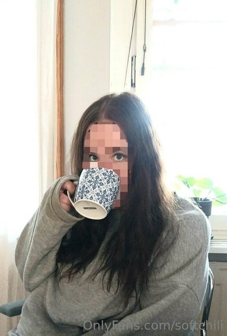 softchili exclusive actress image