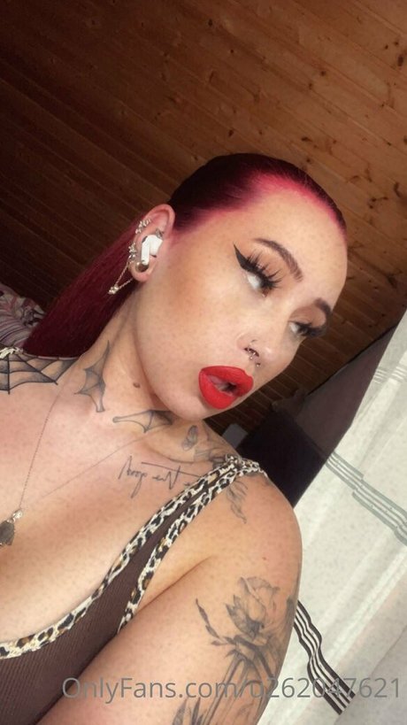 inkedlauraa nude star pics