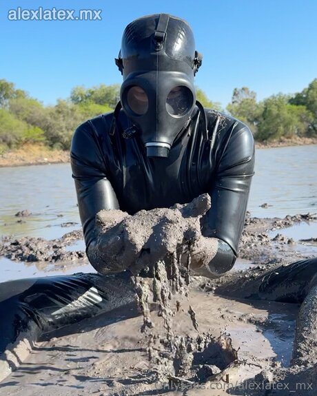 alexlatex mx pornstar hot pic