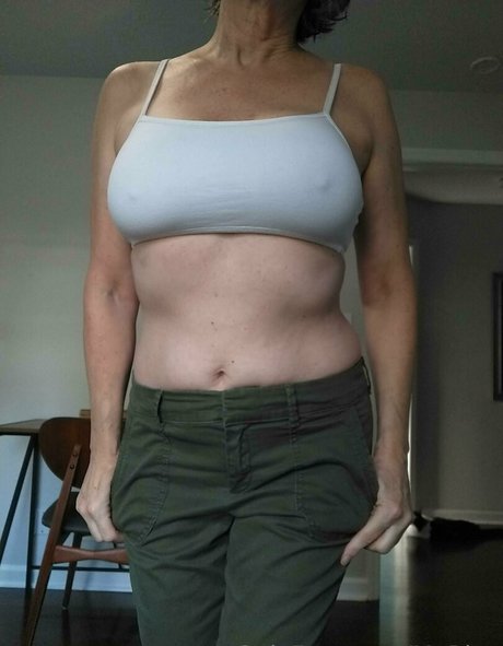 morina hot model images