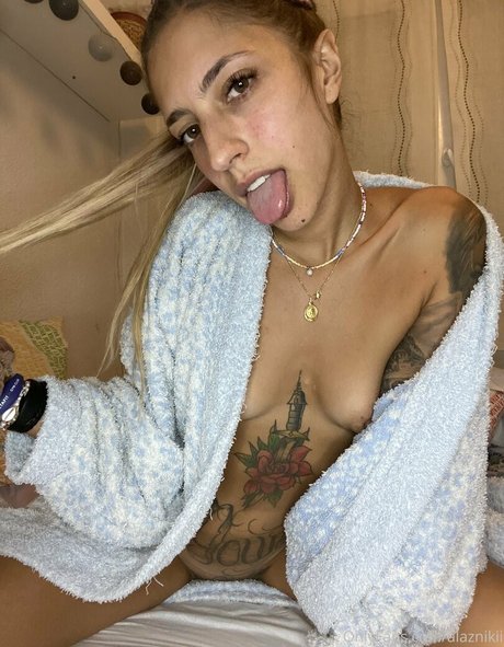 alaznikii top actress gallery