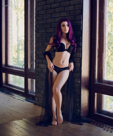 Roxolana hot star gallery