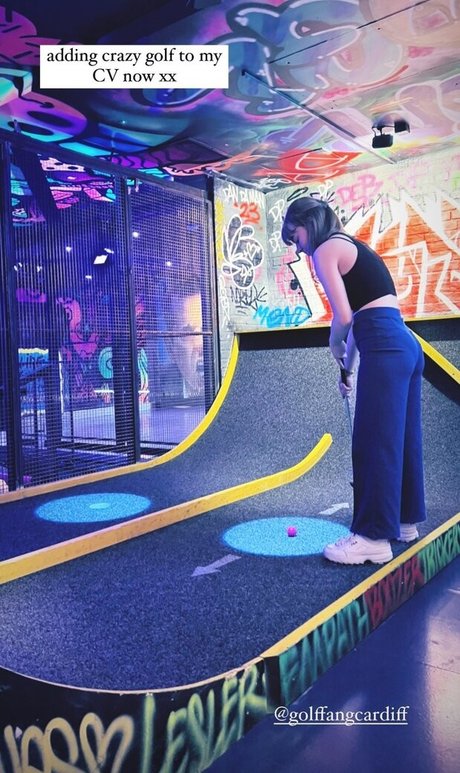 Abbie Budden star exclusive pictures