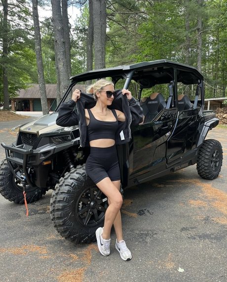 Natalie Decker model top galleries