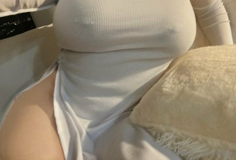 Suilios nude star picture