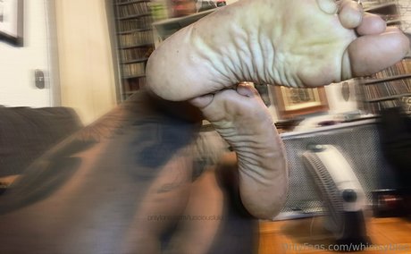 whimsybloo nude star galleries