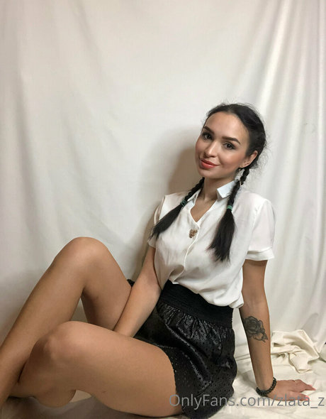 golden zlata exclusive star photos