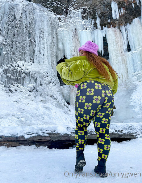 onlygwen erotic pornstar pics