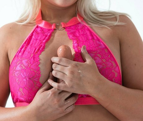 juicysykepleier erotic model photos