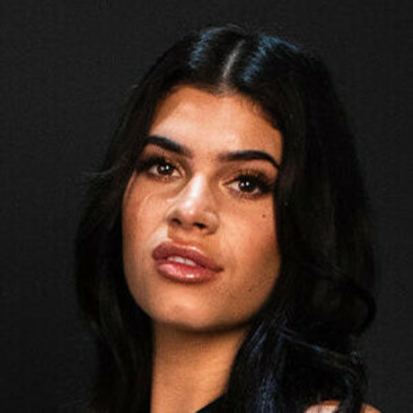 Lucciana Beynon model hot galleries