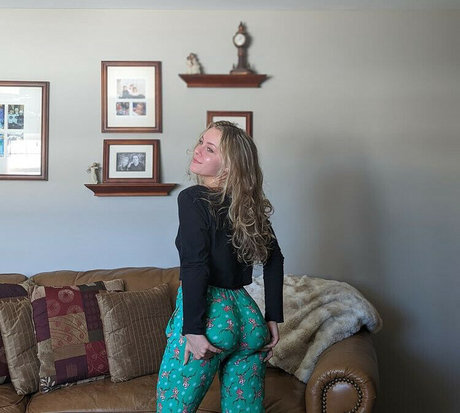 nayrockstar3 model free galleries