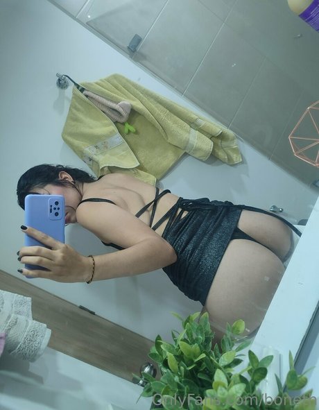 boneth top pornstar image