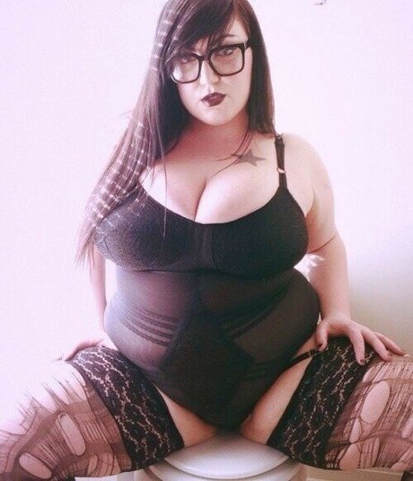 ShellyGreyBBW best pornstar img