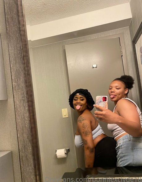 bonniexclyde18 sex actress picture