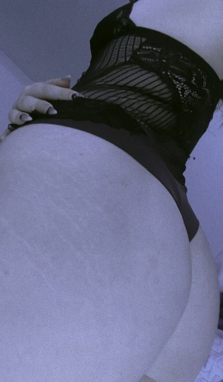 Bruxinnha erotic model images