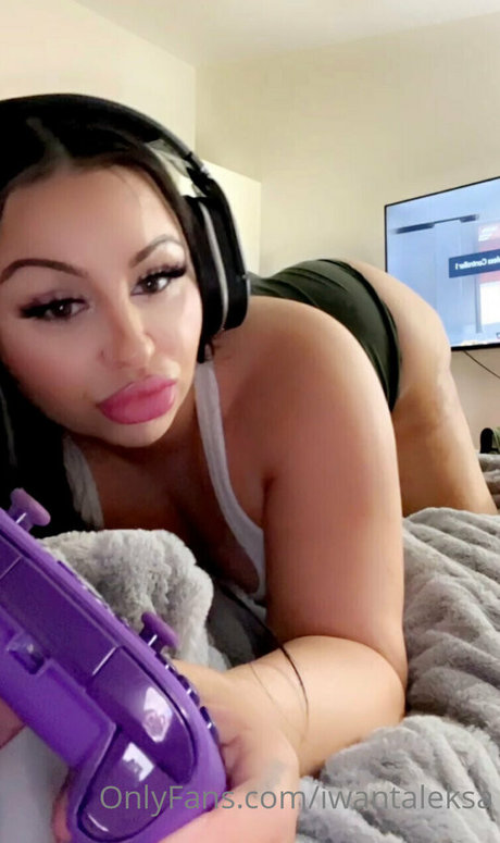 iwantaleksa nudes pornstar picture