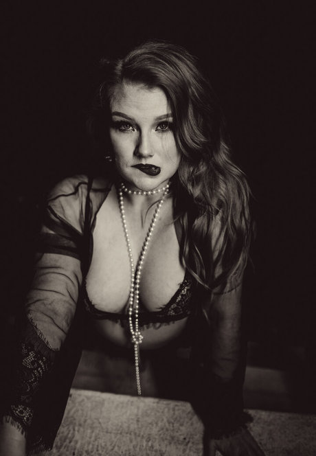 Blueeyedmelody hot pornstar photo